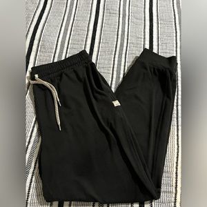 Vuori joggers